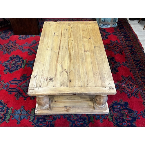 61 - Large rustic pine baluster support coffee table, approx 53cm H x 188cm W x 22cm D