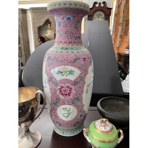 62 - Large 20th century Chinese porcelain vase, approx 62cm H