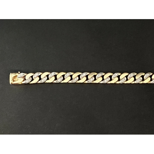 130 - Vintage 14kt Gold Link Chain and Diamond bracelet, featruing 72 Diamonds - approx total including st... 