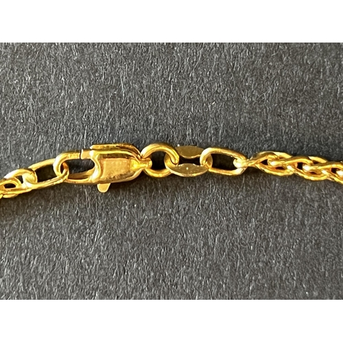 150 - 18kt Italian Gold Spiga Chain, approx 44cm Length and approx total weight 10 grams.