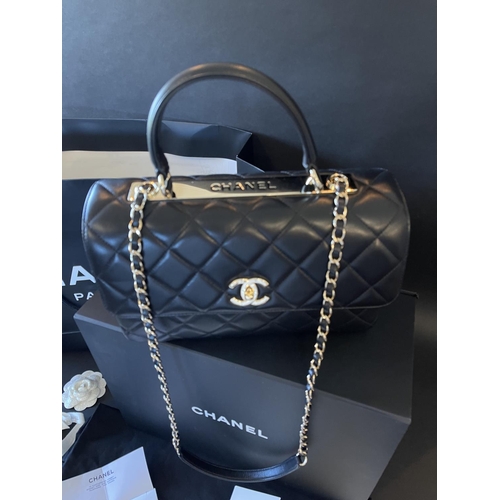 163 - New & Unused Chanel 2019 Trendy CC Medium Flap Bag with Top Handle A69923 Y60767 94305

Features Bla... 