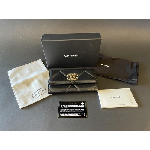 165 - New & Unused Chanel lambskin CC 2019 Quilted Leather Flap Wallet Black with Leather and Goldtone  Ch... 