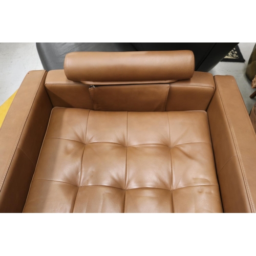 30 - Pair of modern leather armchairs (2)