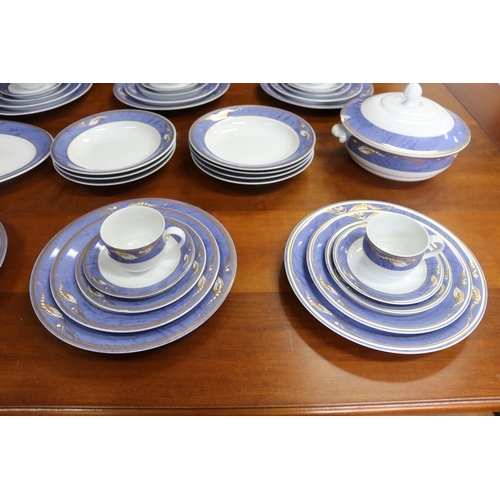 65 - Royal Copenhagen blue magnolia porcelain dinner service for eight and extras, two side plates has ch... 