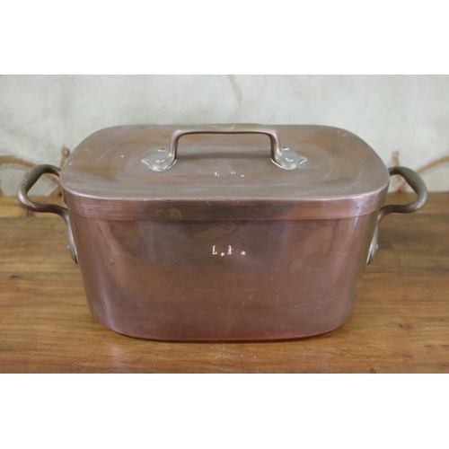 41 - Antique French copper & brass twin handled lidded pot, approx 16.5cm H x 30.5cm W x 18.5cm D (all ex... 