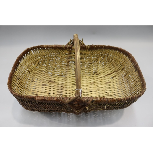 95 - French woven pickers basket, approx 34cm H (including handle) x 55cm W x 32cm D