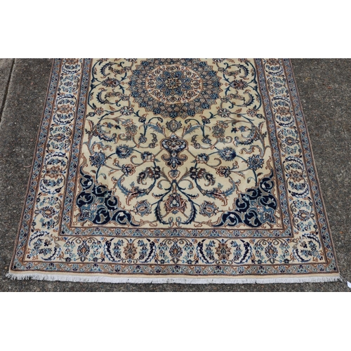 1119 - Fine handmade Persian Tabas, pure wool, approx 303cm x 194cm