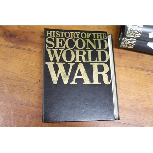 305 - History of the Second World War, volumes 1-8