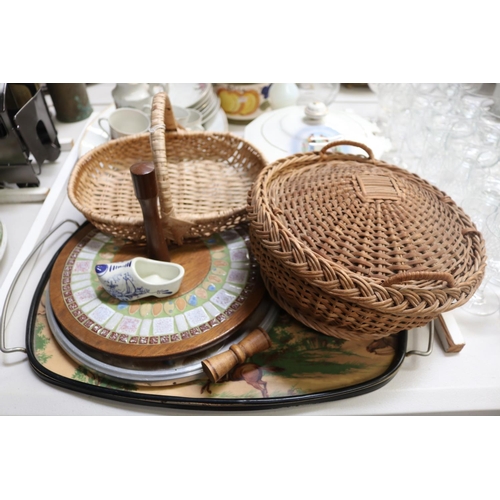 125 - Assortment of items to include decanter, vase, part coffee service, trays, baskets etc, approx 52cm ... 