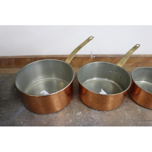1108 - Set of five French graduating copper & brass saucepans, approx 21cm Dia (ex handle) and smaller (5)