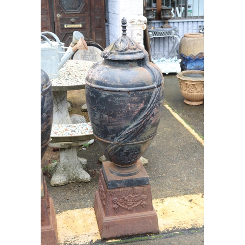 1773 - Most impressive pair of French cast iron garden urns with lids, standing on pedestal bases, each app... 