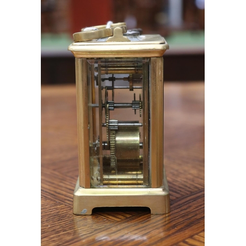 1649 - Antique brass cased carriage clock, has key, unknown working condition, approx 12cm H (excluding han... 