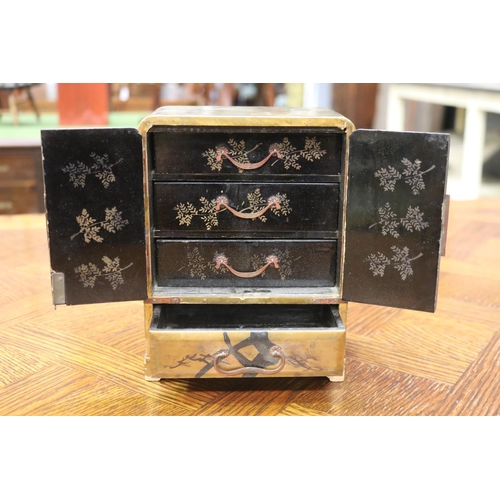 1667 - Antique Japanese export lacquered table top cabinet, approx 20cm H x 15cm W x 8.5cm D