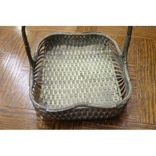 1668 - Decorative plated woven basket, approx 14cm H (including handle) x 20cm W x 17cm D