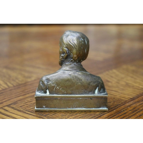 1684 - Small bronze Wagner bust, approx 8cm H x 7.5cm W