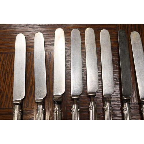 1701 - Set of twelve silver handled knives, various conditions