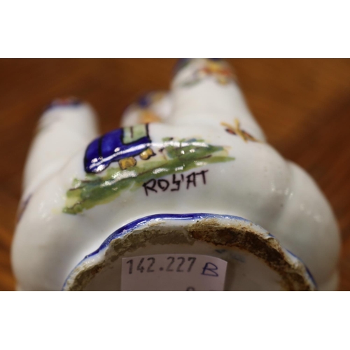 1725 - Good assorted lot of painted ceramics to include French Henriot Quimper vases, posy vase, etc, appro... 