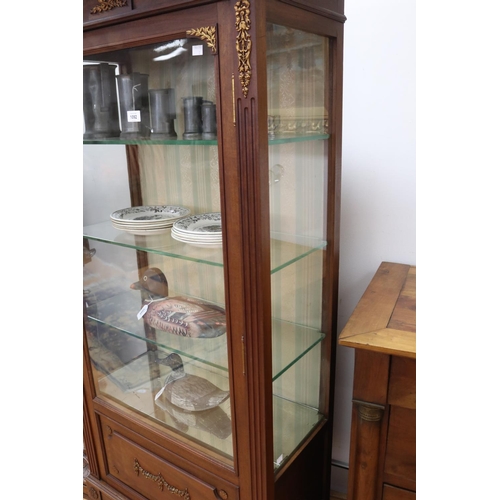 1092 - Fine quality French Louis XVI vitrine, glass shelves, gilt metal mounts, approx 160cm H x 75cm W x 3... 
