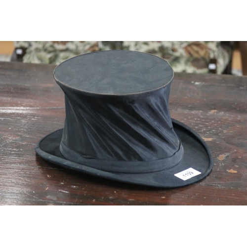 1139 - Antique French top hat
