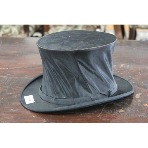 1139 - Antique French top hat