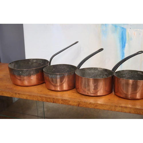 184 - Set of French antique and vintage copper saucepans, approx 22cm Dia (ex handle) and smaller (7)