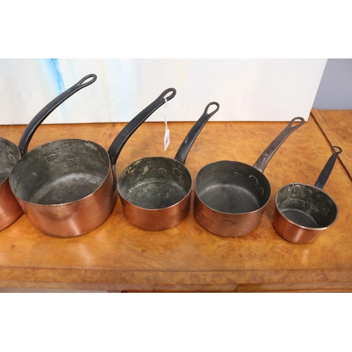 184 - Set of French antique and vintage copper saucepans, approx 22cm Dia (ex handle) and smaller (7)