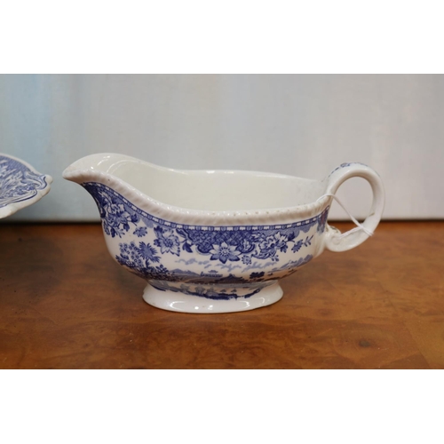 331 - Seaforth blue and white pair of tureens and gravy boat, approx 26cm W and smaller (3)