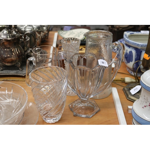 358 - Assortment of glassware to jug, vase, dish, etc, approx 30cm Dia and smaller