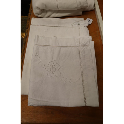 364 - Embroidered white linen bedcover and European style pillow cases, sorry no measurements for this lot... 