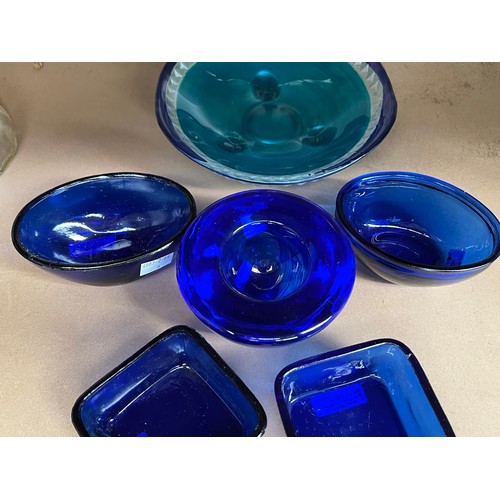 21 - Assortment of blue glass including Kosta Boda, approx 18.5cm W and smaller