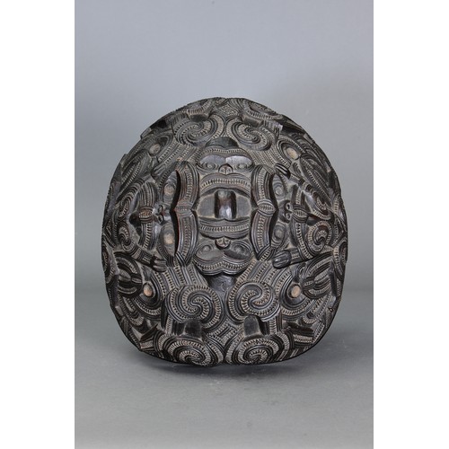 9 - Fine LARGE Maori Feast Bowl probably carved by Anaha Te Rahui (1822-1913), New Zealand. Carved and e... 