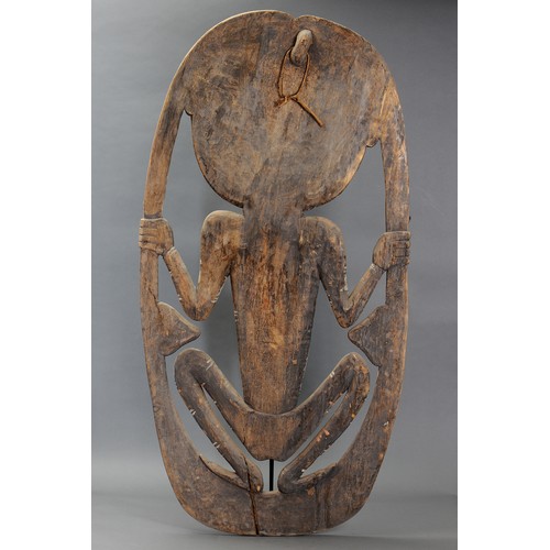 94 - Large powerful Sepik River Carving of Female in Birthing Position, Iatmul, Papua New Guinea. Carved ... 