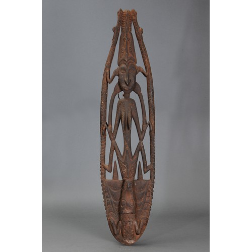 342 - Asawos ancestor Hook, Kipma Tagwa, Torembi Village, East Sepik Province, Papua New Guinea. Carved an... 