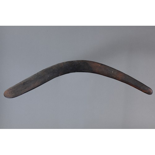 170 - Early Hunting Boomerang, Central Australia, Northern Territory. Carved hardwood. Approx L71 x 6.5cm.... 