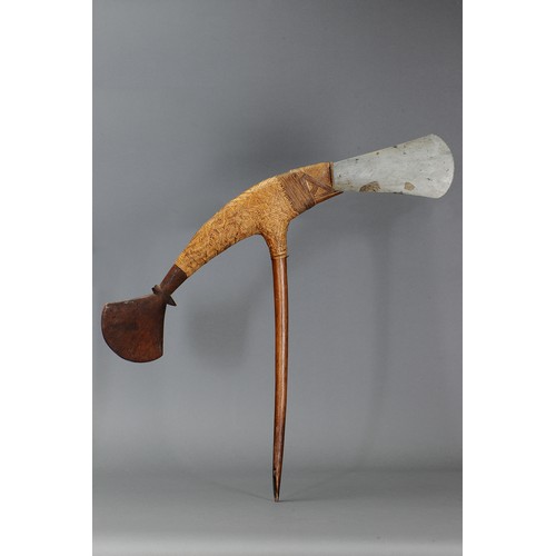 222 - Fine early Mt. Hagen ceremonial axe, highlands, Papua New Guinea. Carved hardwood with stone blade a... 