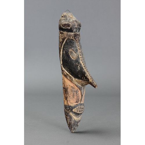 241 - Fine early Middle Sepik Mask with pointy nose, Papua New Guinea. Carved and engraved hardwood and na... 