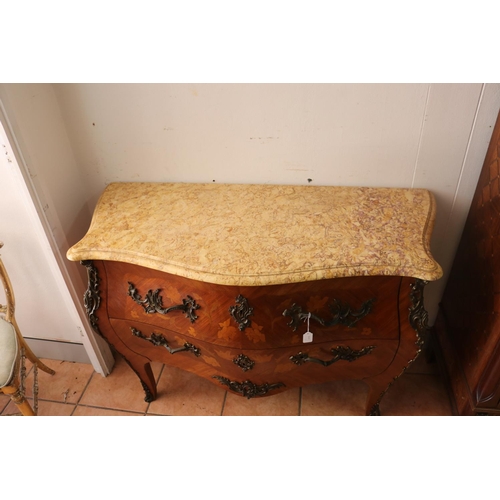 1158 - Good quality vintage French Louis XV revival marble topped commode, floral marquetry two drawers, al... 