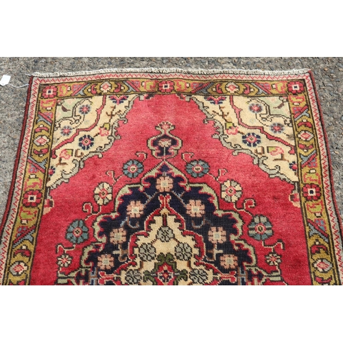 1208 - Persian Tabriz hand knotted carpet, approx 145cm x 93cm