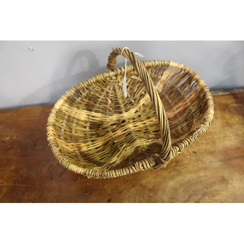 1251 - French flower pickers basket, approx 14cm H (excluding handle) x 37cm W x 24cm D