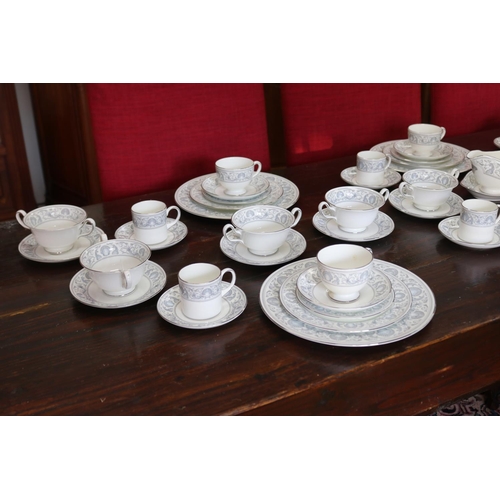 1014 - Wedgwood, Dolphins pattern service, approx 76 pieces