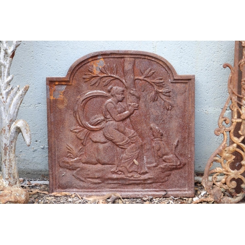 1325 - Antique French cast iron fireback, approx 39cm Sq