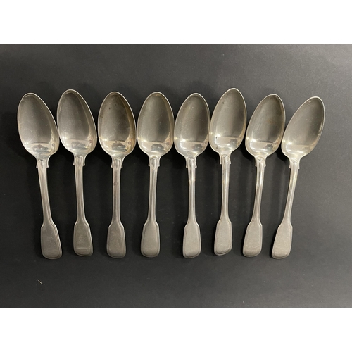 125 - Set of eight antique Victorian hallmarked sterling silver fiddle and thread pattern spoons, London 1... 