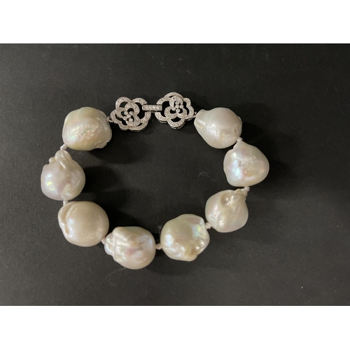 201 - Baroque French water pearl bracelet with silver clasp