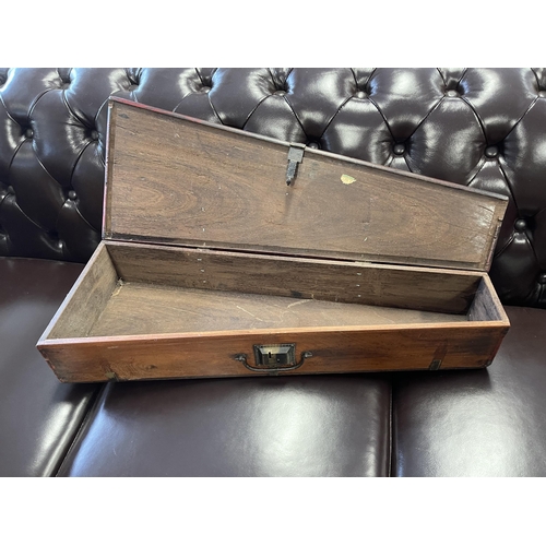 216 - Wooden painted violin case, with brass hinges, carry handle and locking, approx 77.5 cm long