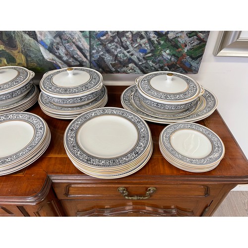 177 - Extensive Woods & Sons Saracen pattern dinner service, comprising of 4 lidded tureens, 18 bread and ... 