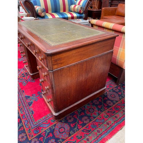 77 - Antique mahogany twin pedestal desk, tooled green leather top writing surface, approx 107 cm wide x ... 