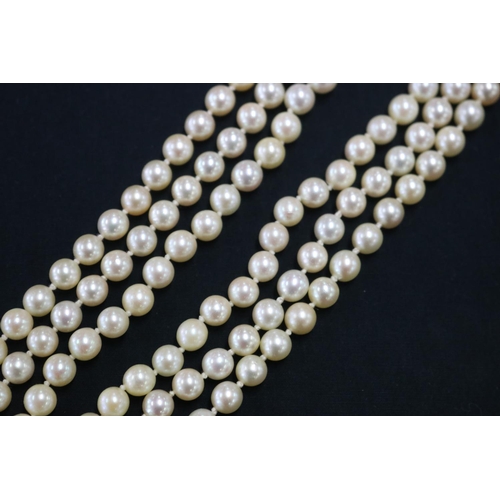 1121 - Triple row necklace of forty five, forty seven, and fifty one cultured pearls (one hundred and forty... 