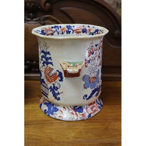 1143 - Pair of antique imari twin handled pedestal cache pots, unmarked, crazed, approx 25cm H x 23cm Dia (... 