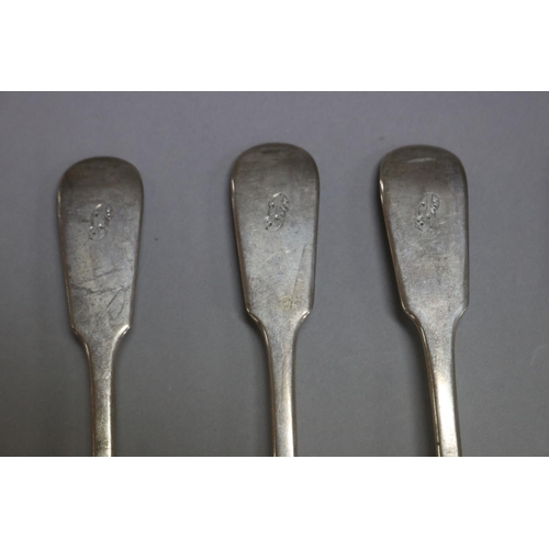 1284 - Set of six antique Victorian silver spoons, Edinburgh 1850-51, John Wilkie, approx 240 grams & 18cm ... 