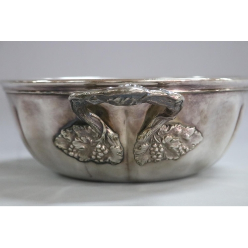 1288 - Vintage French silver plated lidded twin handled tureen with matched under dish, total approx 14cm H... 